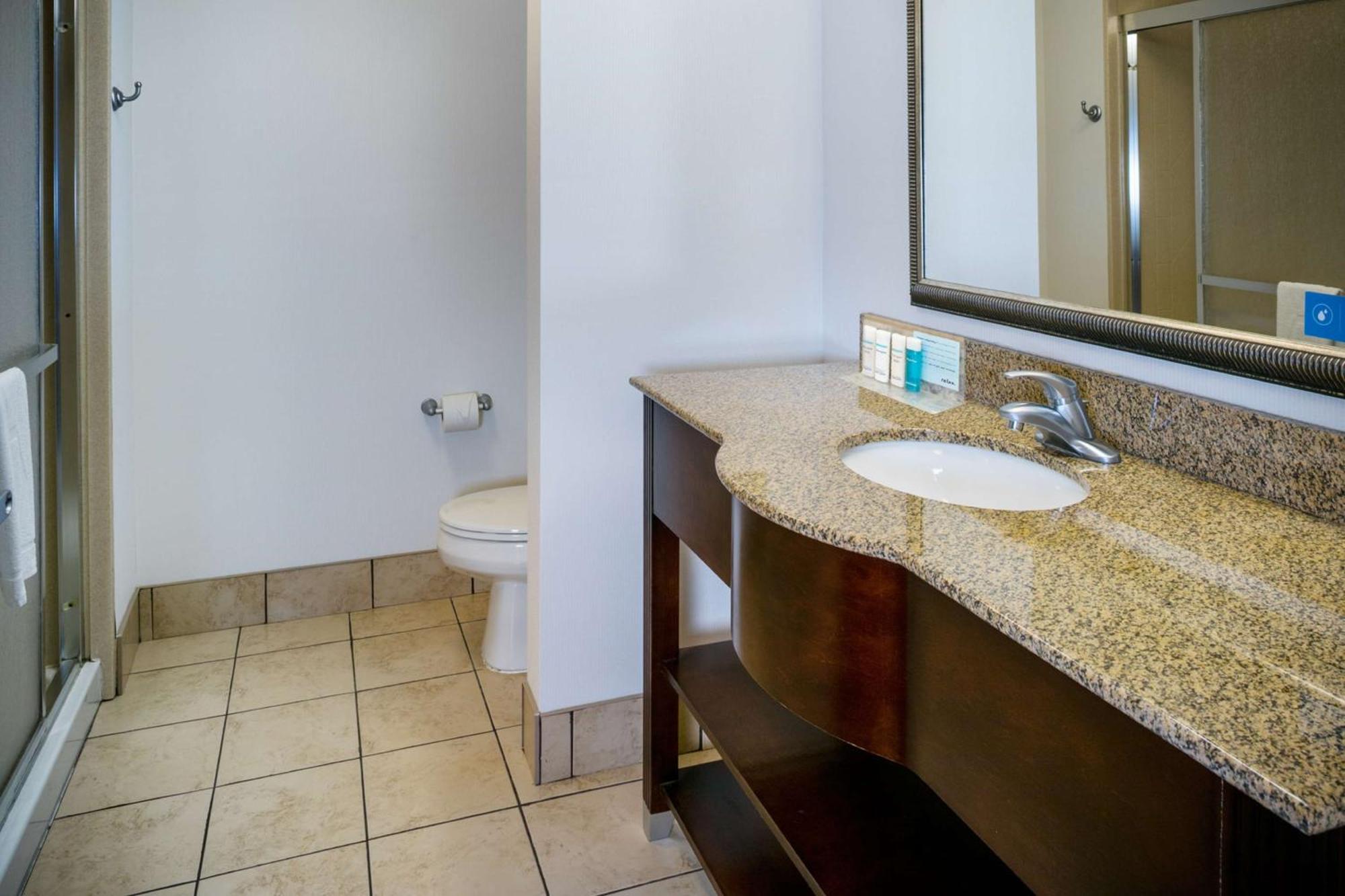 Hampton Inn & Suites Toledo-Perrysburg Rossford Exteriér fotografie