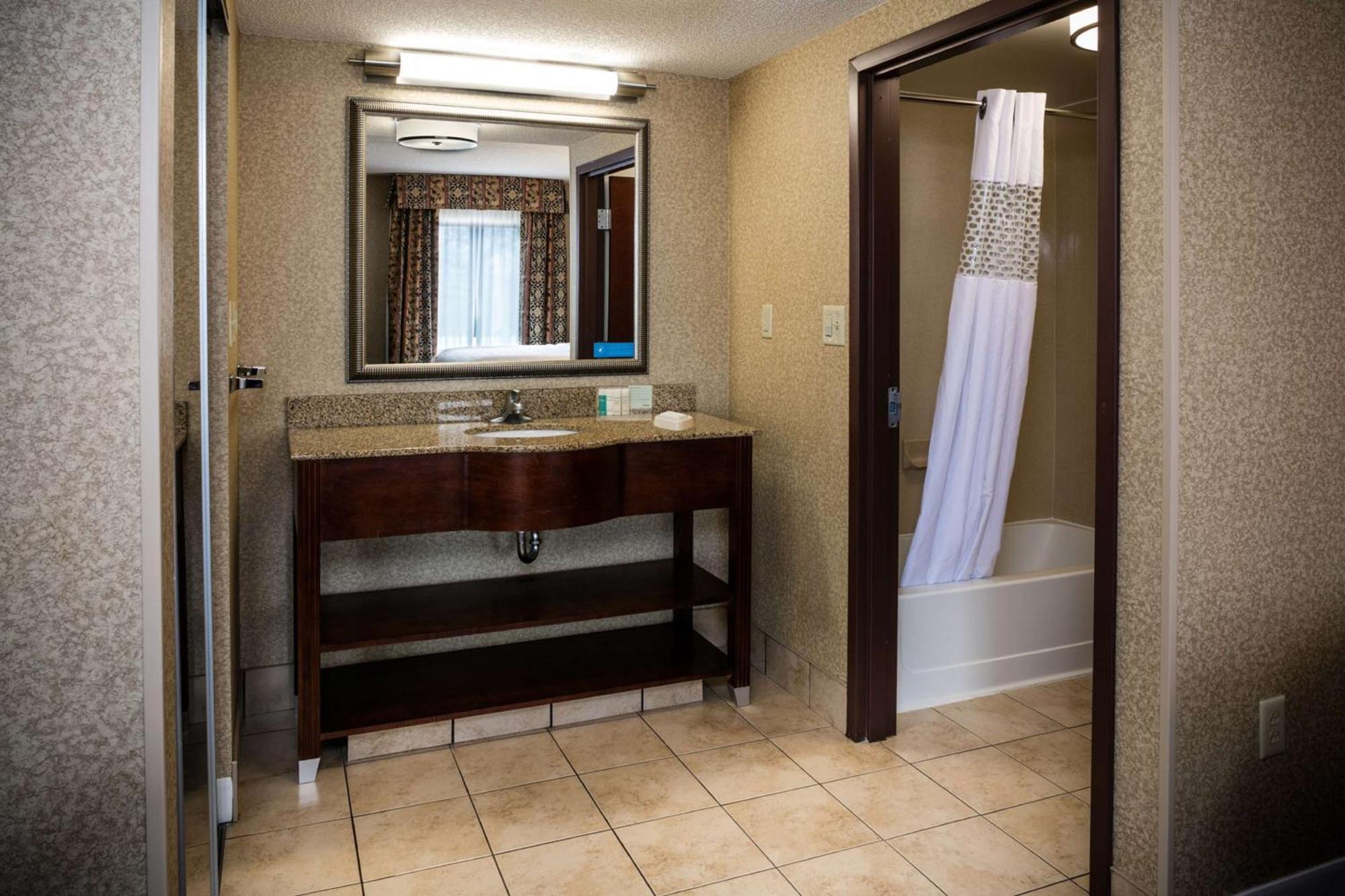 Hampton Inn & Suites Toledo-Perrysburg Rossford Exteriér fotografie