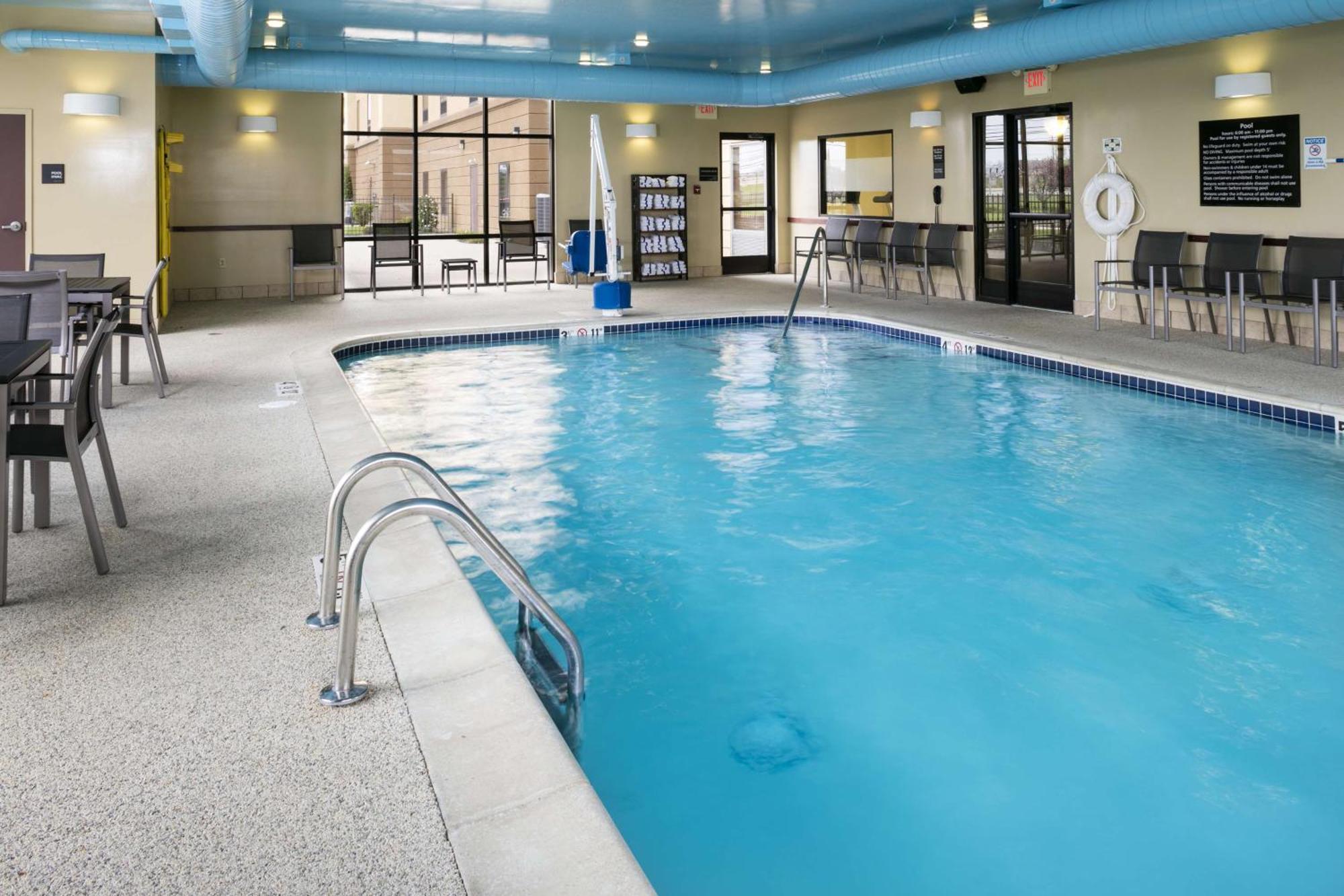 Hampton Inn & Suites Toledo-Perrysburg Rossford Exteriér fotografie