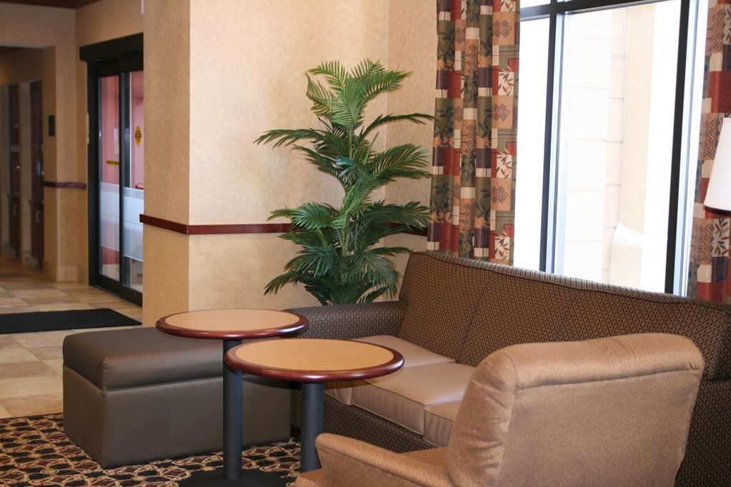 Hampton Inn & Suites Toledo-Perrysburg Rossford Pokoj fotografie